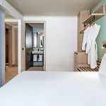 Scirocco St Julian's, Affiliated By Melia מלון 3*