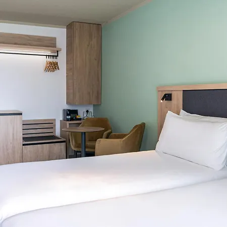 Scirocco St Julian's, Affiliated By Melia